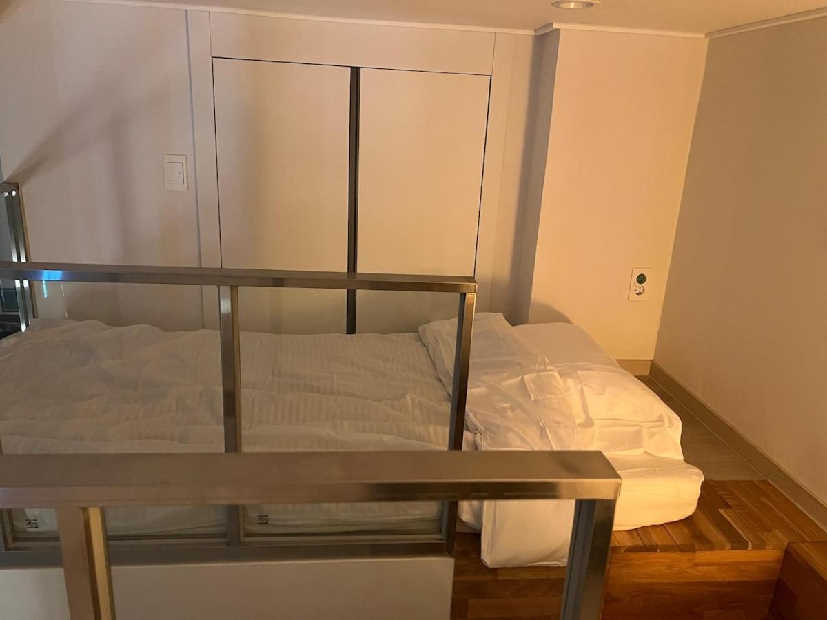 Cozy Loft 4 Minutes Away From Myeongdong * Seoul