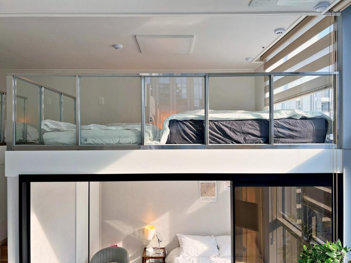 Apartment Cozy Loft 4 Minutes Away From Myeongdong Seoul