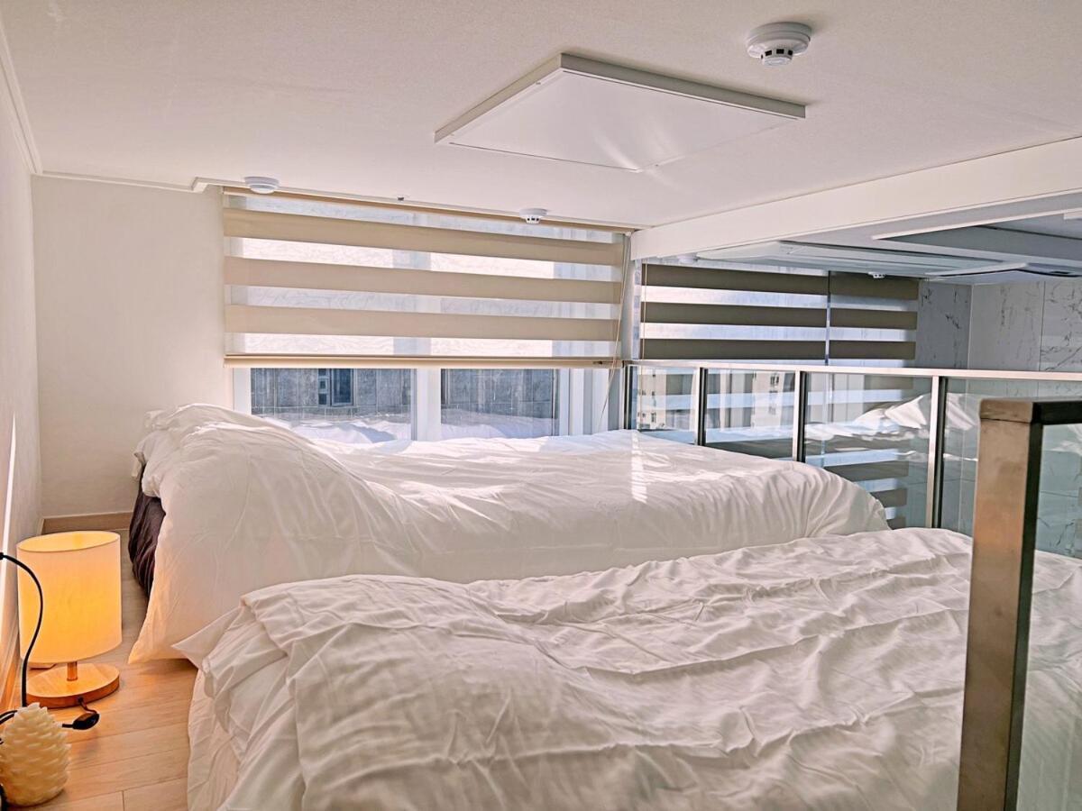 Apartment Cozy Loft 4 Minutes Away From Myeongdong *