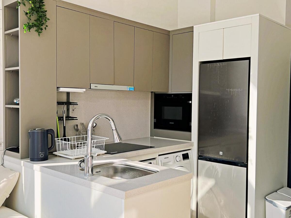 Apartment Cozy Loft 4 Minutes Away From Myeongdong Seoul