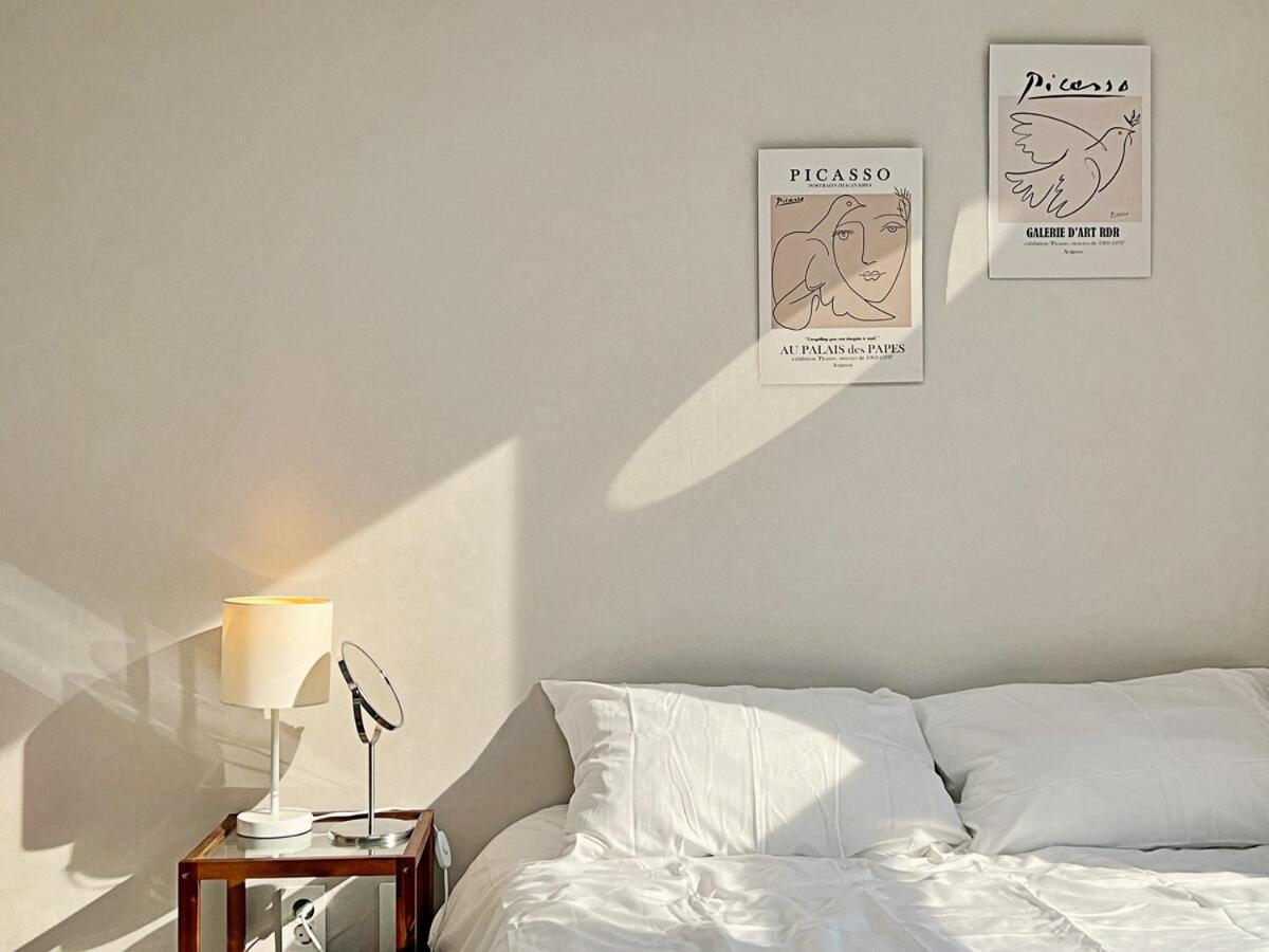 Cozy Loft 4 Minutes Away From Myeongdong Apartment *