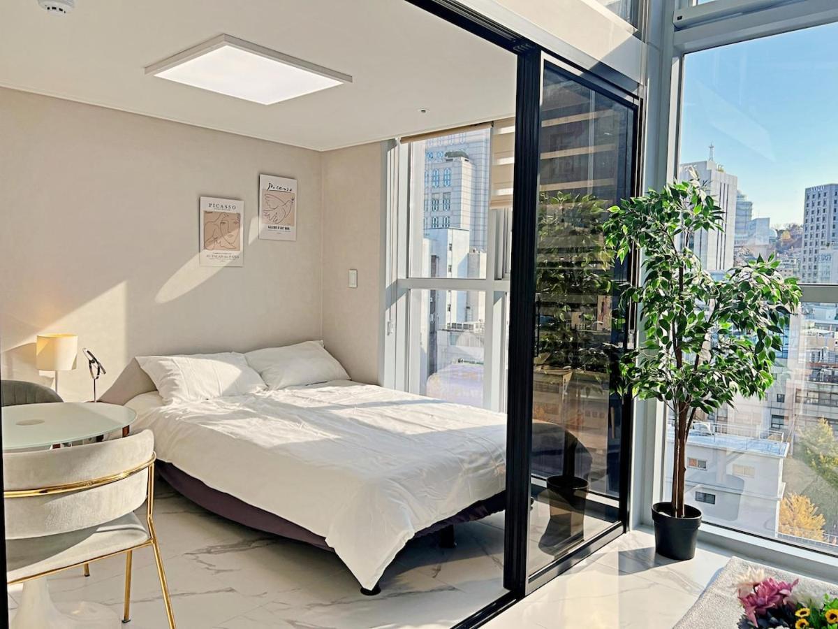 Cozy Loft 4 Minutes Away From Myeongdong Seoul