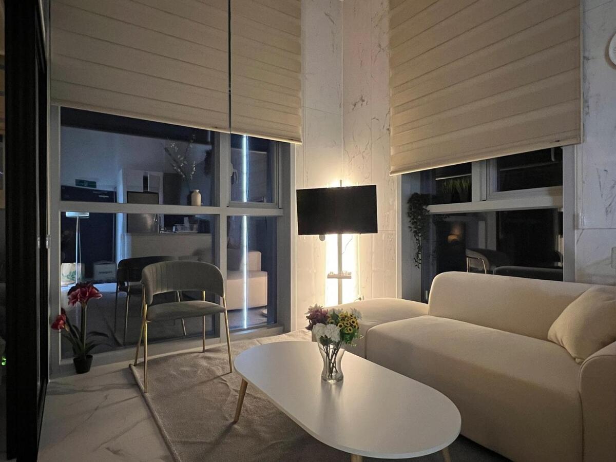 Cozy Loft 4 Minutes Away From Myeongdong *