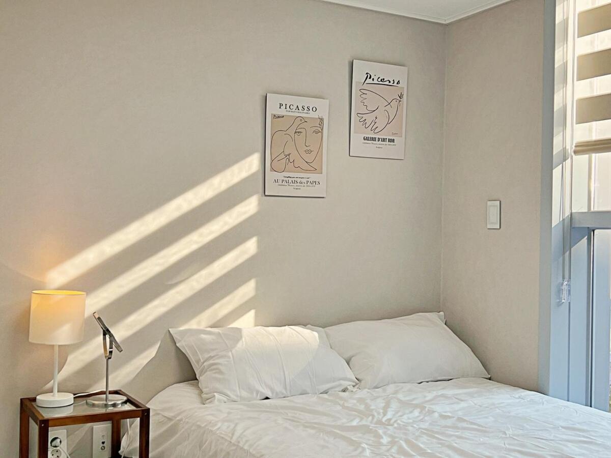 Cozy Loft 4 Minutes Away From Myeongdong * Seoul