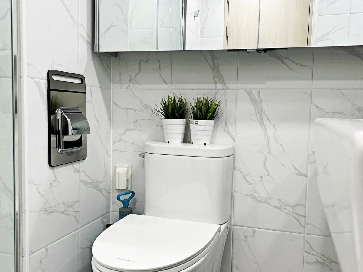 Apartment Cozy Loft 4 Minutes Away From Myeongdong